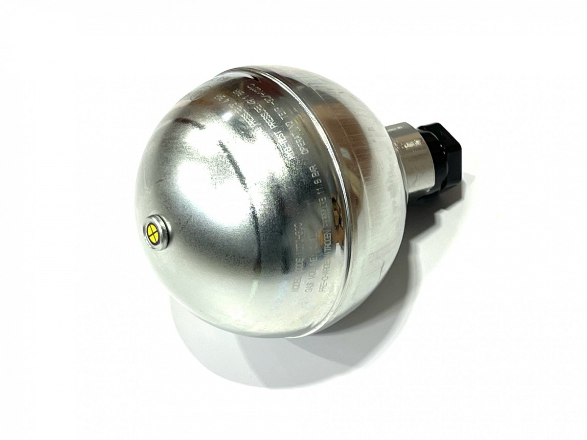 22U-60-21330 Гидроаккумулятор 22U-60-21331 KOMATSU 22U-60-21330 Гидроаккумулятор 22U-60-21331 KOMATSU