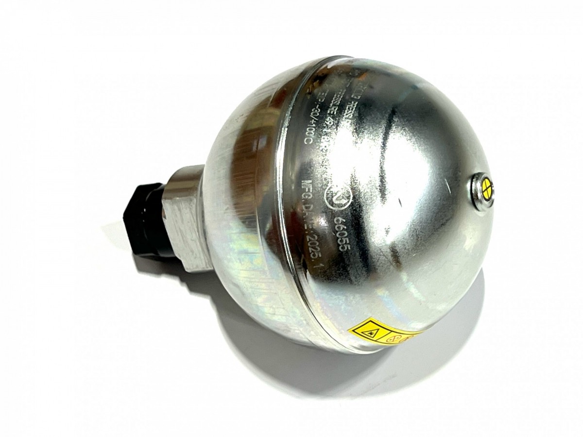 22U-60-21330 Гидроаккумулятор 22U-60-21331 KOMATSU 22U-60-21330 Гидроаккумулятор 22U-60-21331 KOMATSU