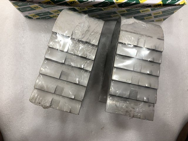 6127-31-3042 Вкладыши шатунные std KOMATSU 6127-31-3042 Вкладыши шатунные std KOMATSU