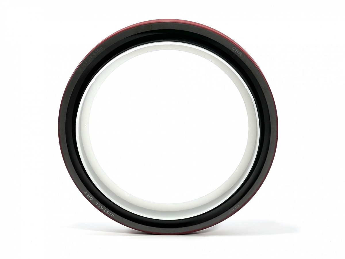 6151-21-4161 Сальник коленвала задний 6151-21-4160 KOMATSU 6151-21-4161 Сальник коленвала задний 6151-21-4160 KOMATSU