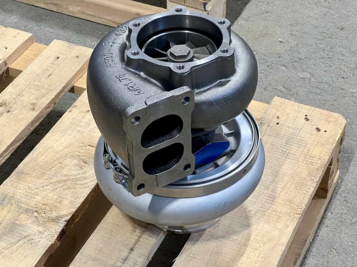 6505-65-5020 Турбокомпрессор KOMATSU 6505-65-5020 Турбокомпрессор KOMATSU