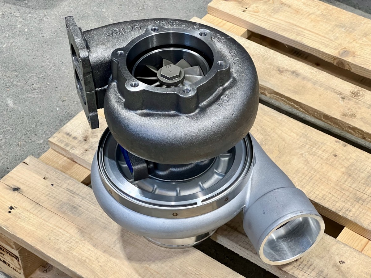 6505-65-5020 Турбокомпрессор KOMATSU 6505-65-5020 Турбокомпрессор KOMATSU