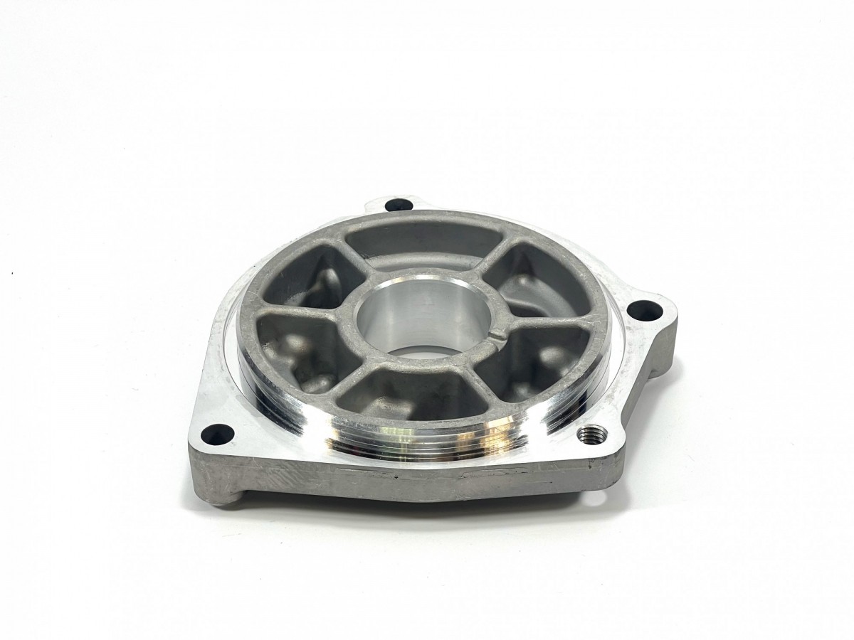 8976016990 Кронштейн крепления ТНВД ISUZU 8976016990 Кронштейн крепления ТНВД ISUZU