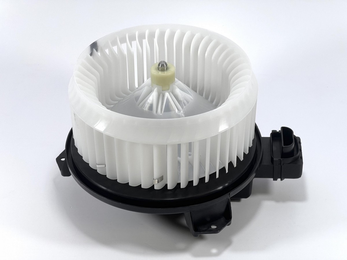 ND116340-7350 Мотор отопителя KOMATSU ND116340-7350 Мотор отопителя KOMATSU