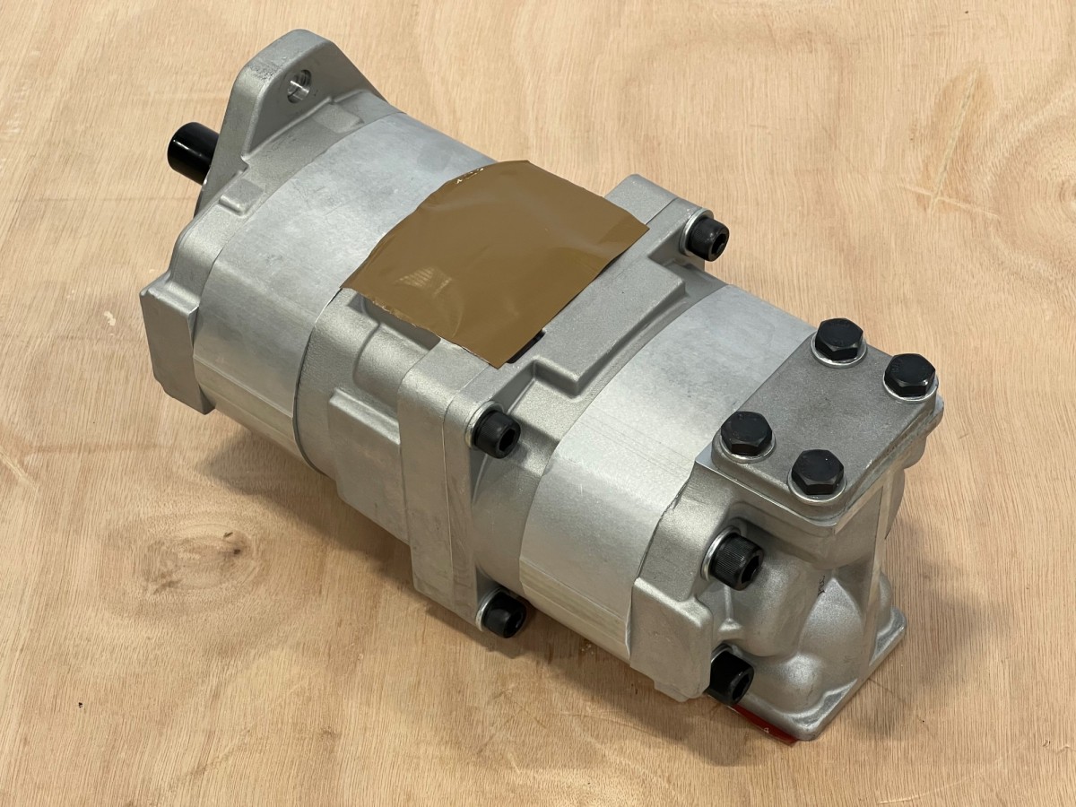 705-51-20930 Насос гидравлический 705-51-20A20, 705-51-20800 KOMATSU 705-51-20930 Насос гидравлический 705-51-20A20, 705-51-20800 KOMATSU