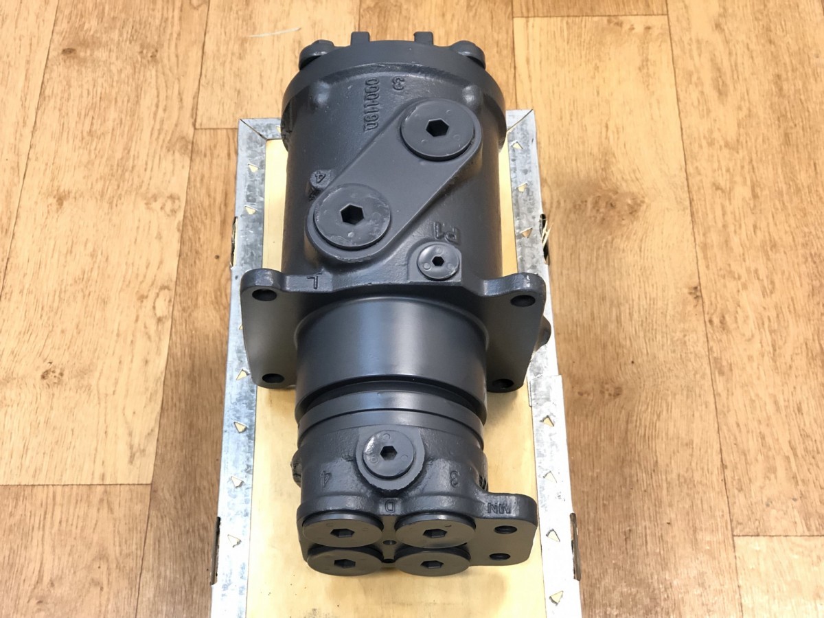 9101521 Центральный коллектор 9107265 HITACHI 9101521 Центральный коллектор 9107265 HITACHI