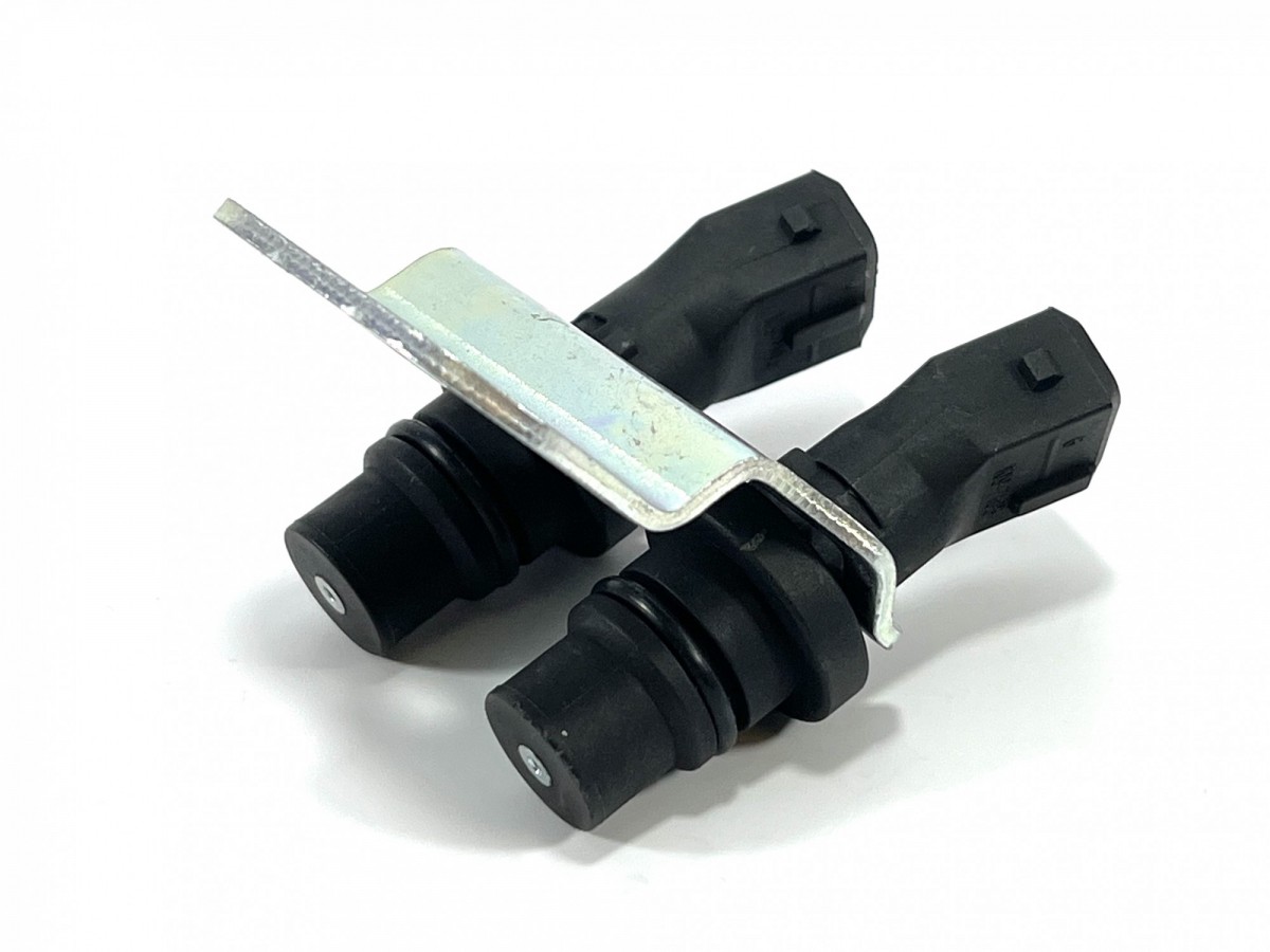 245-4630 Датчик частоты вращения коленвала 2454630, 236-6221, 169-3300, 1603300 CAT 245-4630 Датчик частоты вращения коленвала 2454630, 236-6221, 169-3300, 1603300 CAT