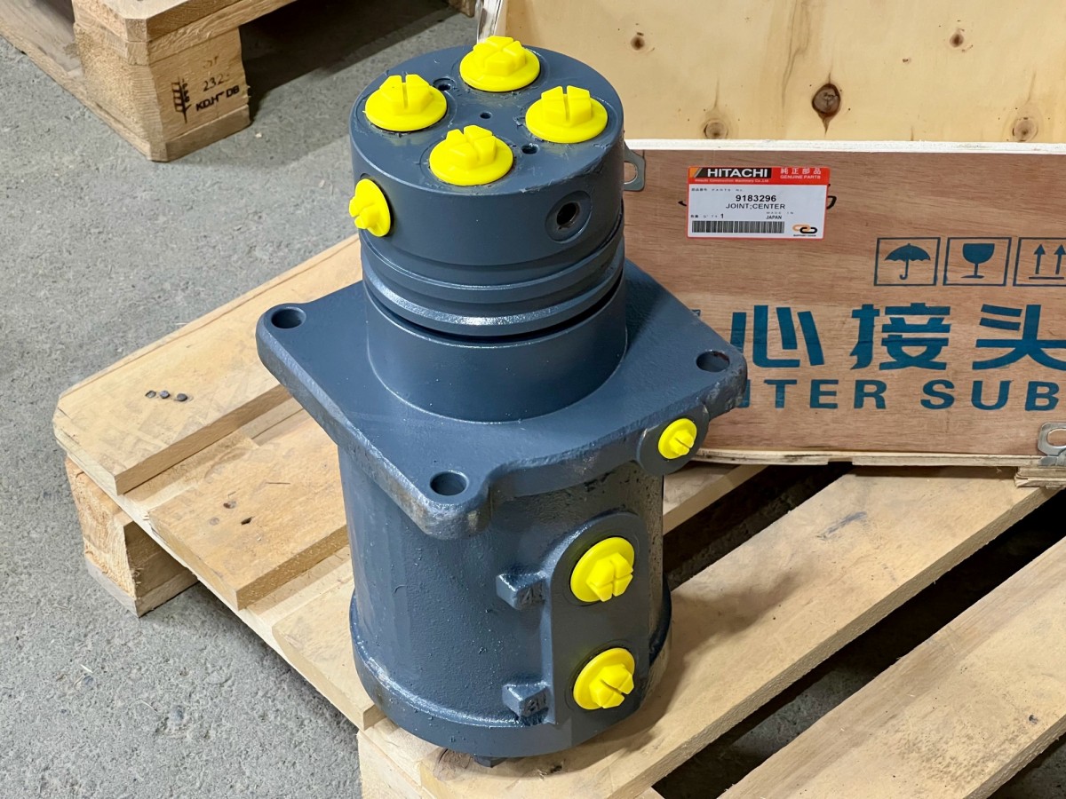 9183296 Центральный коллектор в сборе 9199789 HITACHI 9183296 Центральный коллектор в сборе 9199789 HITACHI