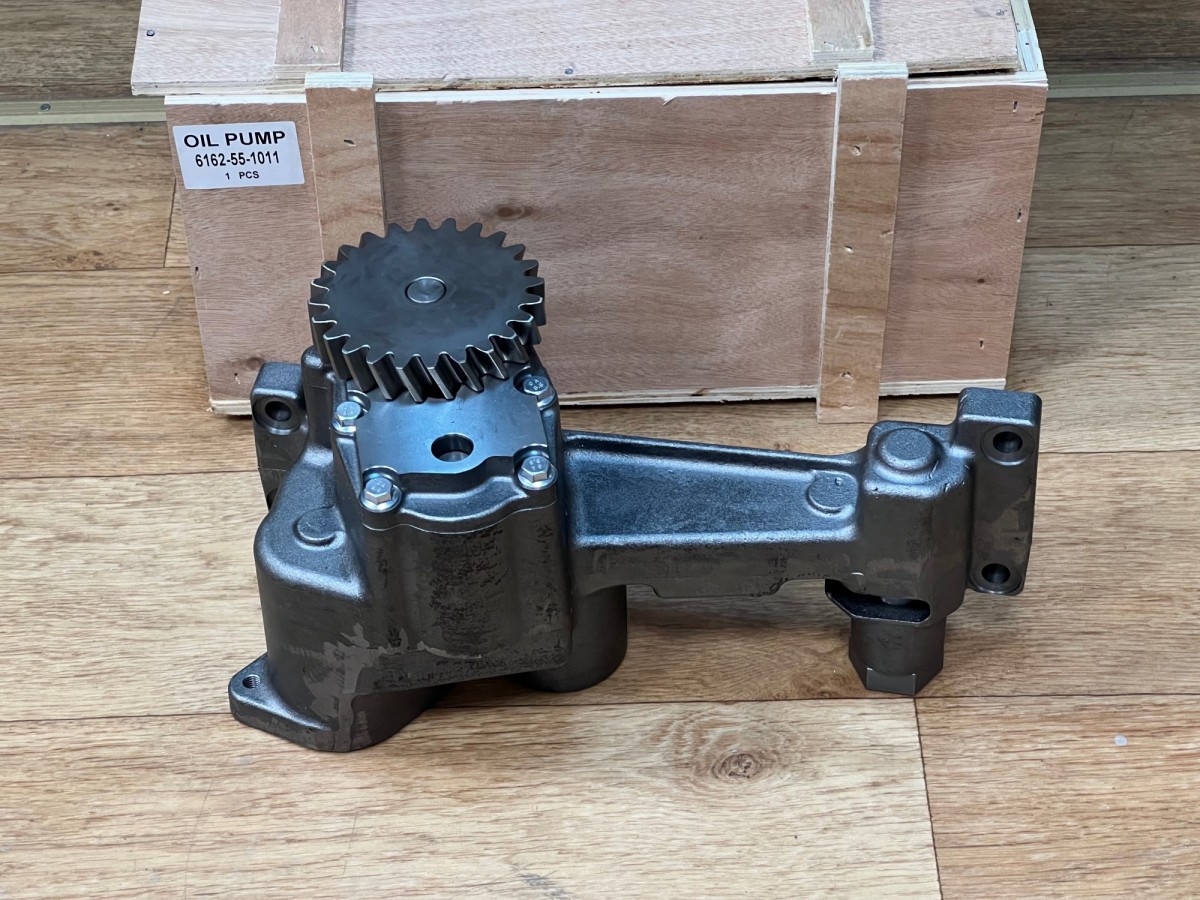 6162-55-1011 Насос масляный 6162-55-1010 KOMATSU 6162-55-1011 Насос масляный 6162-55-1010 KOMATSU