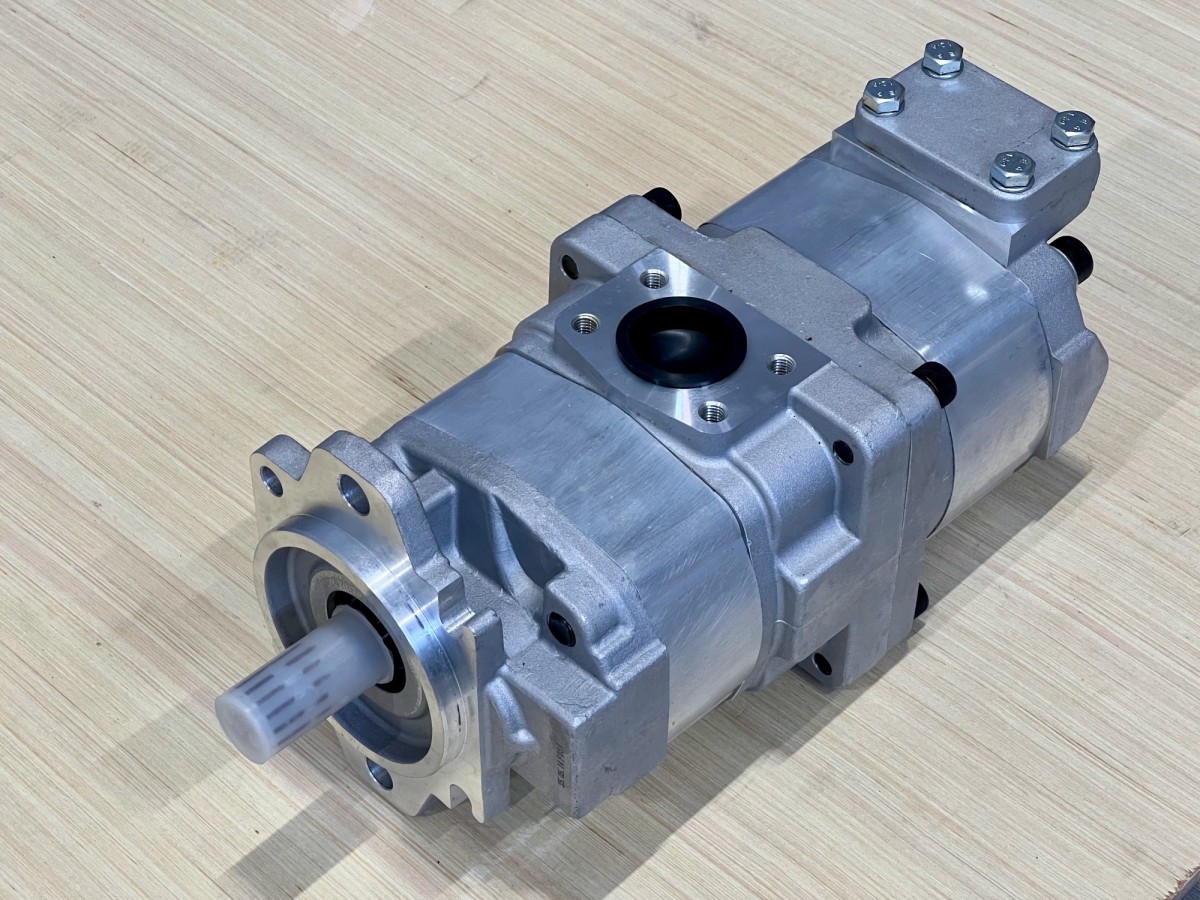 705-51-30290 Насос трансмиссии KOMATSU 705-51-30290 Насос трансмиссии KOMATSU