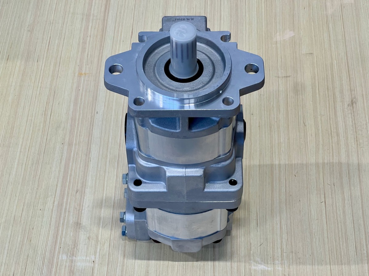 705-51-30290 Насос трансмиссии KOMATSU 705-51-30290 Насос трансмиссии KOMATSU