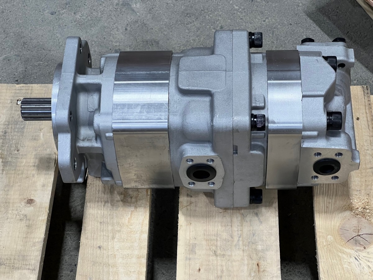 705-52-30920 Насос гидравлический KOMATSU 705-52-30920 Насос гидравлический KOMATSU