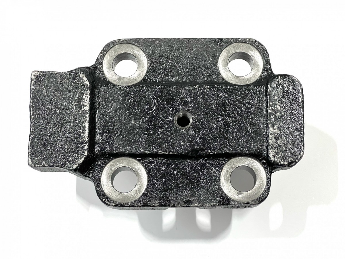 ZGAQ-03590 Шкворень BKT HYUNDAI ZGAQ-03590 Шкворень BKT HYUNDAI