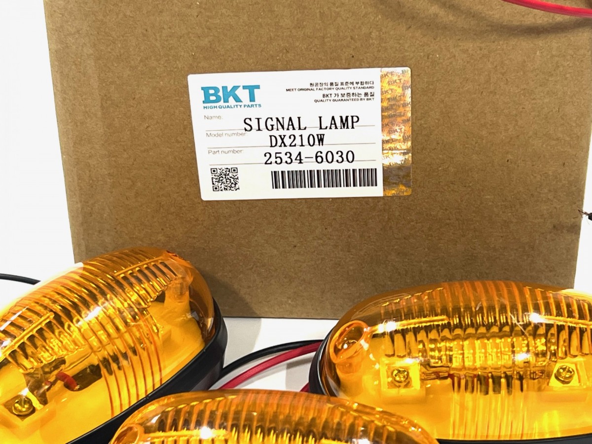 2534-6030 Поворотник (повторитель) BKT 2534-9069 DOOSAN 2534-6030 Поворотник (повторитель) BKT 2534-9069 DOOSAN