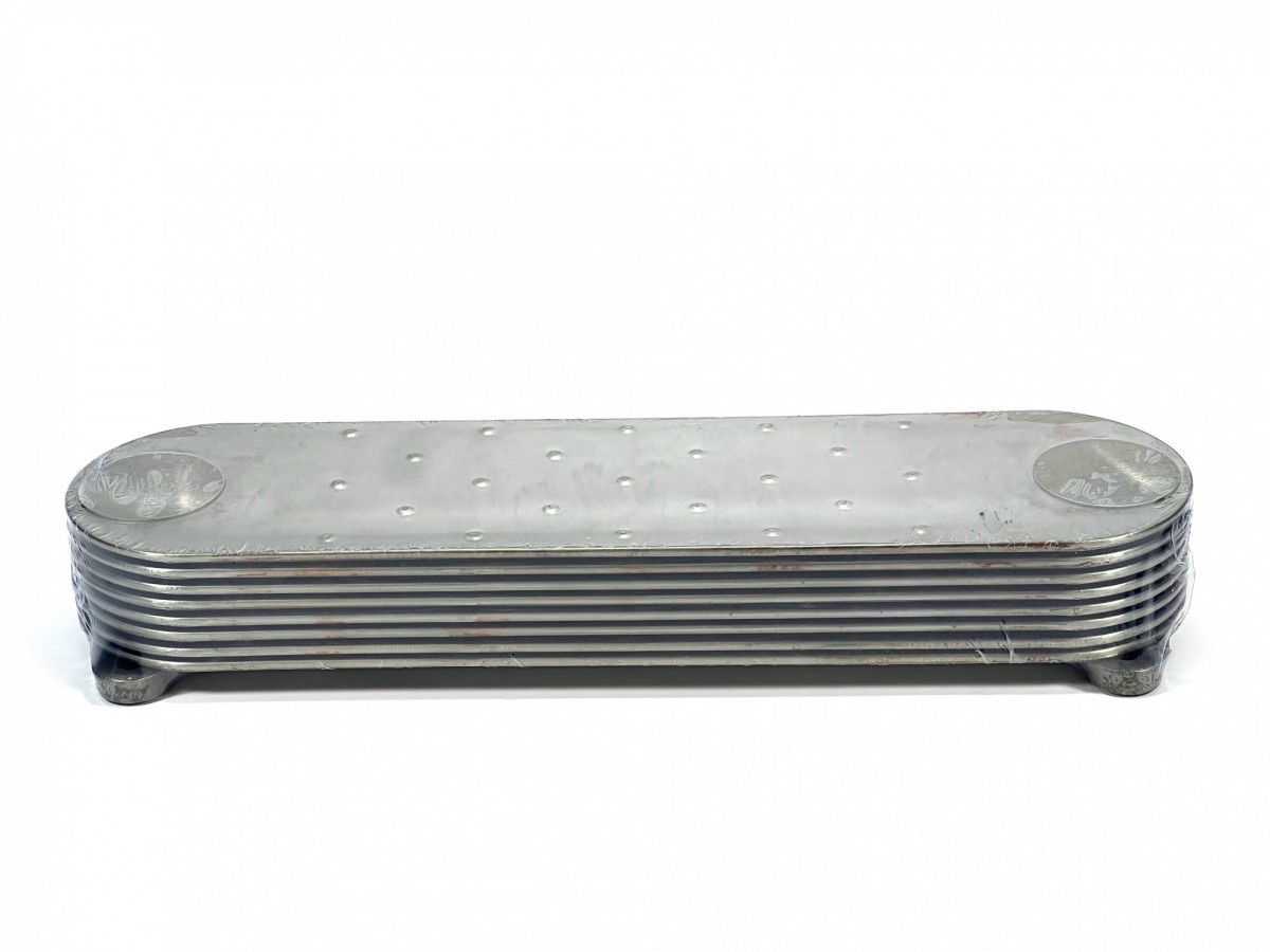 6152-62-2210 Маслоохладитель KOMATSU 6152-62-2210 Маслоохладитель KOMATSU