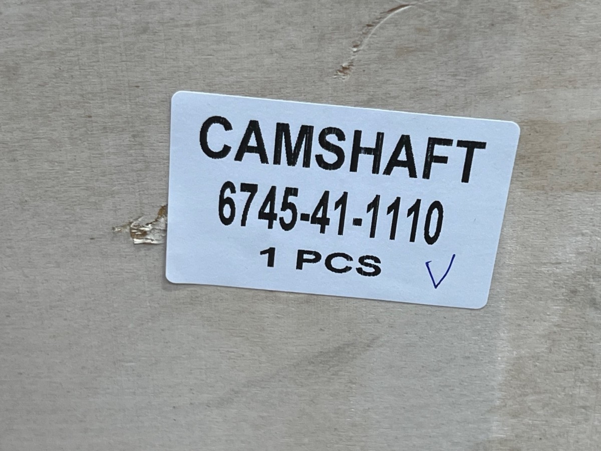 6745-41-1110 Вал распределительный с шестерней KOMATSU 6745-41-1110 Вал распределительный с шестерней KOMATSU