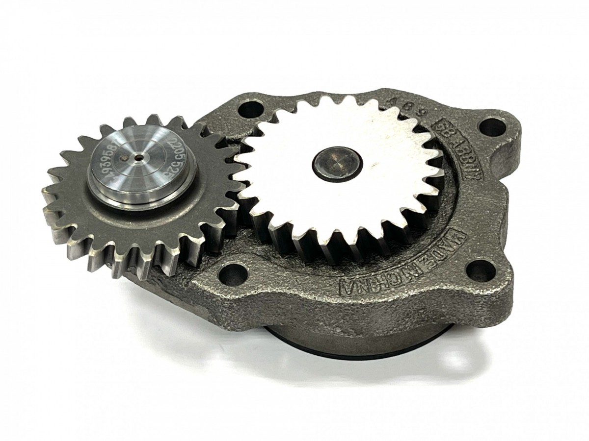 6738-51-1100 Насос масляный 6735-51-1111 KOMATSU 6738-51-1100 Насос масляный 6735-51-1111 KOMATSU