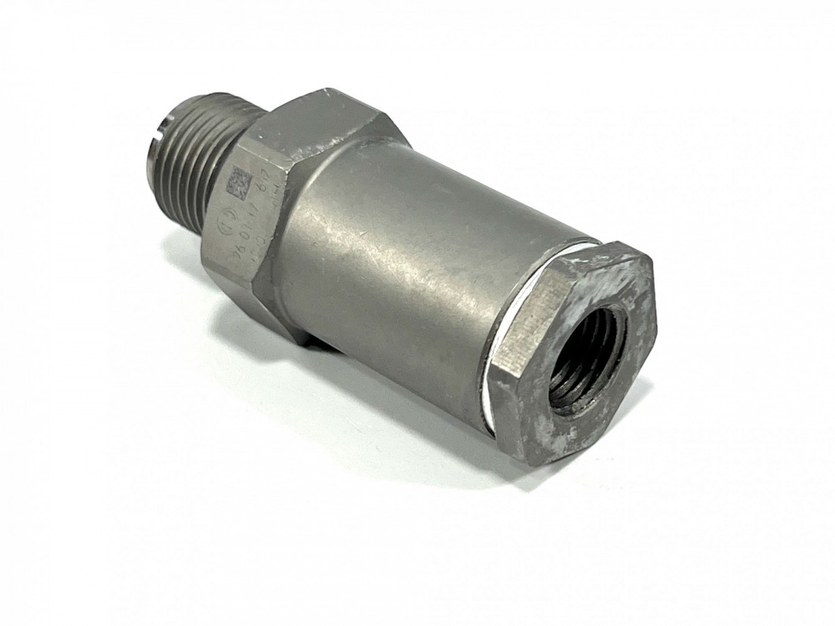 6746-71-4231 Клапан топливной рампы KMG 6746-71-4231 Клапан топливной рампы KMG