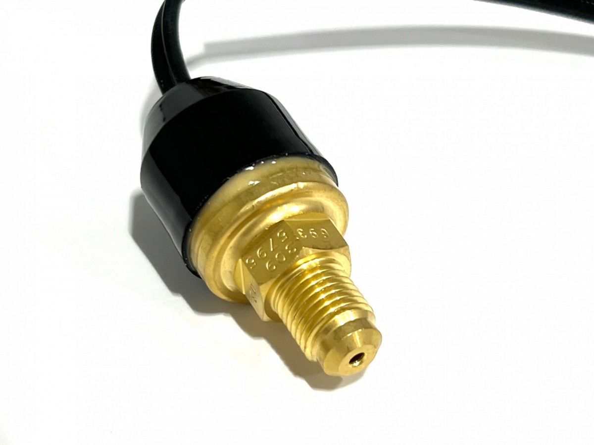 309-5768 Датчик давления KMG 3095768 309-5768 Датчик давления KMG 3095768