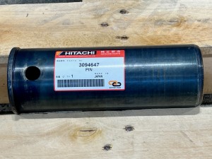 Палец HITACHI 3094647