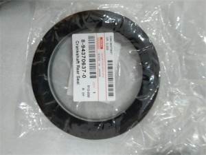 8943706370 Сальник коленвала задний 8983343390 ORIGINAL  ISUZU