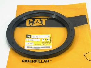 135-9044 Сальник редуктора поворота  CAT