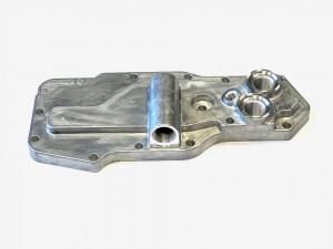 3923332 Крышка маслоохладителя 3284170, 5273377  CUMMINS