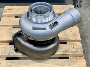 6505-65-5020 Турбокомпрессор  KOMATSU 6505-65-5020 Турбокомпрессор  KOMATSU