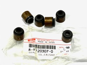 8971203070 Колпачок маслосъемный  ISUZU 8971203070 Колпачок маслосъемный  ISUZU
