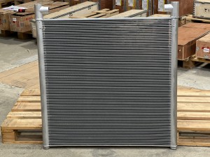 4463075 Радиатор масляный  HITACHI 4463075 Радиатор масляный  HITACHI