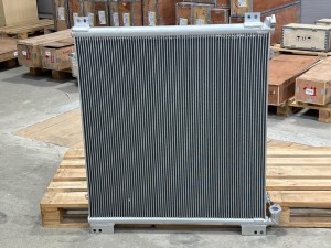 207-03-71641 Радиатор масляный 207-03-71640  KOMATSU 207-03-71641 Радиатор масляный 207-03-71640  KOMATSU