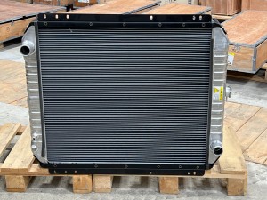 20Y-03-31111 Радиатор водяной  KOMATSU 20Y-03-31111 Радиатор водяной  KOMATSU