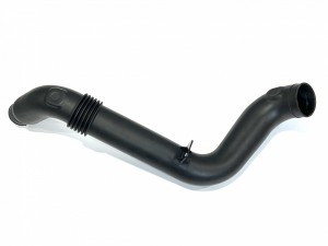 4643567 Патрубок воздушного фильтра  HITACHI