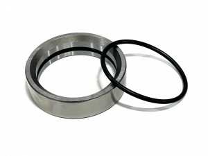 206-26-73140 Втулка распорная KOMATSU 206-26-73140 Втулка распорная KOMATSU