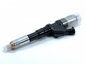 6156-11-3300 Форсунка 095000-1211, 6156-11-3310  KOMATSU