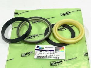 401107-01023 Ремкомплект натяжителя гусеницы DOOSAN 401107-01023 Ремкомплект натяжителя гусеницы DOOSAN