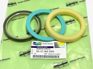 K9001853 Ремкомплект натяжителя гусеницы  DOOSAN