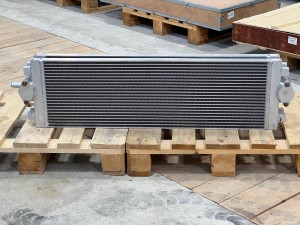 20Y-03-42461 Радиатор масляный KOMATSU 20Y-03-42461 Радиатор масляный KOMATSU