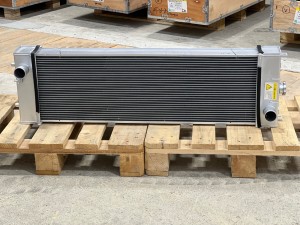 20Y-03-41651 Радиатор водяной KOMATSU 20Y-03-41651 Радиатор водяной KOMATSU