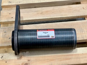 8096448 Палец  HITACHI