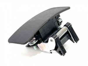 XB00000991 Ручка двери кабины  HITACHI