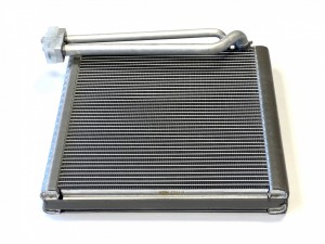 245-7836 Радиатор кондиционера 2457836  CAT