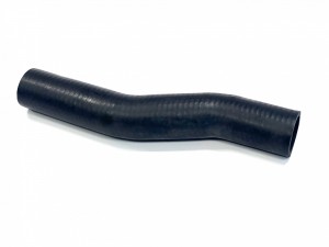 4448661 Патрубок радиатора нижний  HITACHI