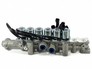 20Y-60-31212 Блок клапанов 20Y-60-31211  KOMATSU