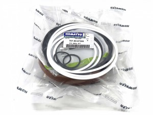 707-99-67300 Ремкомплект гидроцилиндра  KOMATSU