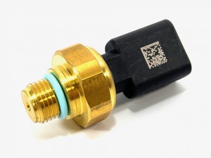 4921517 Датчик давления масла ISLe E-3 4087991  CUMMINS