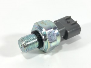 8980274560 Датчик давления масла 499000-7341, 4657942  ISUZU