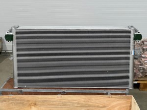 208-03-72160 Радиатор масляный KOMATSU 208-03-72160 Радиатор масляный KOMATSU