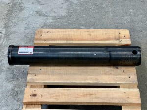 3079232 Палец 3104742  HITACHI