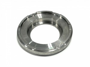 3033593 Крышка сальника  HITACHI